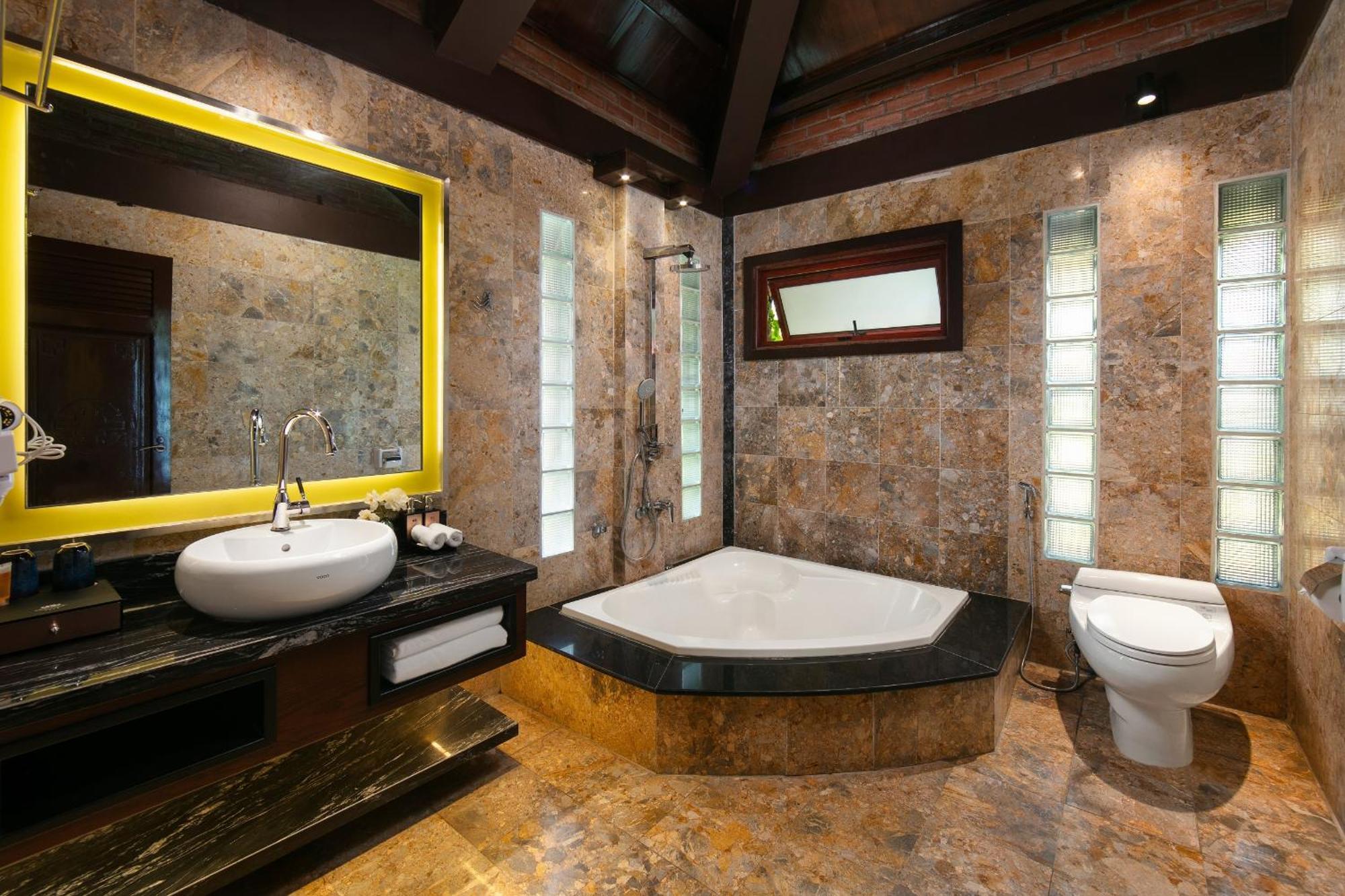 Khách sạn Asean - Shiki Onsen & 4*